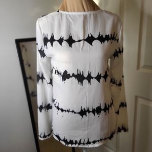 Liberwell - Open Back Top, Size S